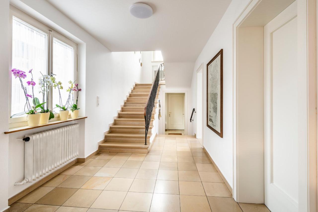 Haus Im Zentrum Mit Garten Ferienhaus *